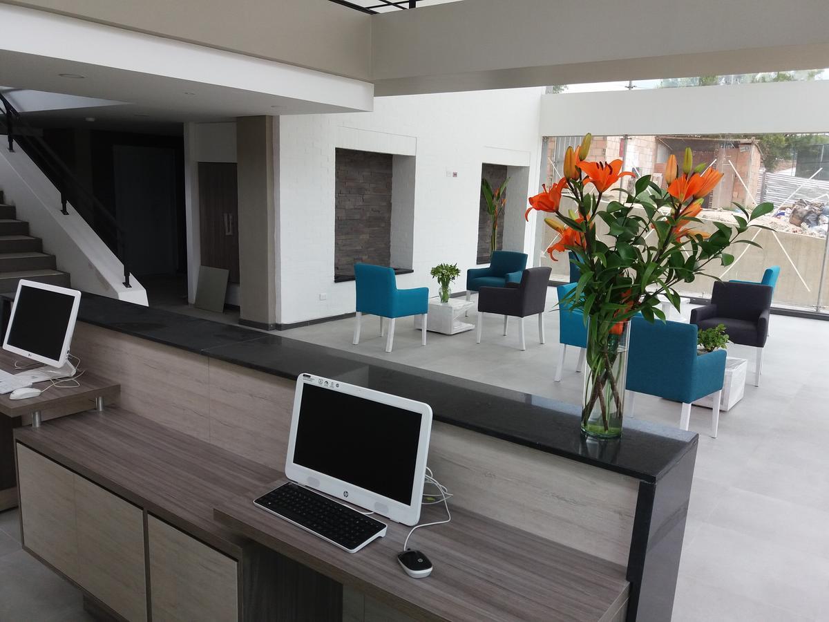 เบสต์ เวสเทิร์น ดุยตามา นิบารี โฮเต็ล Hotel ภายนอก รูปภาพ
